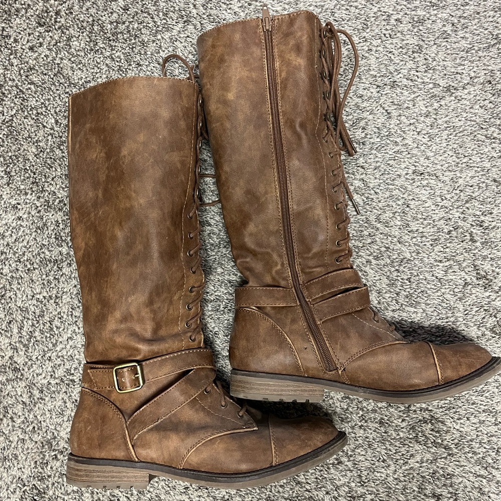 Tall Boot